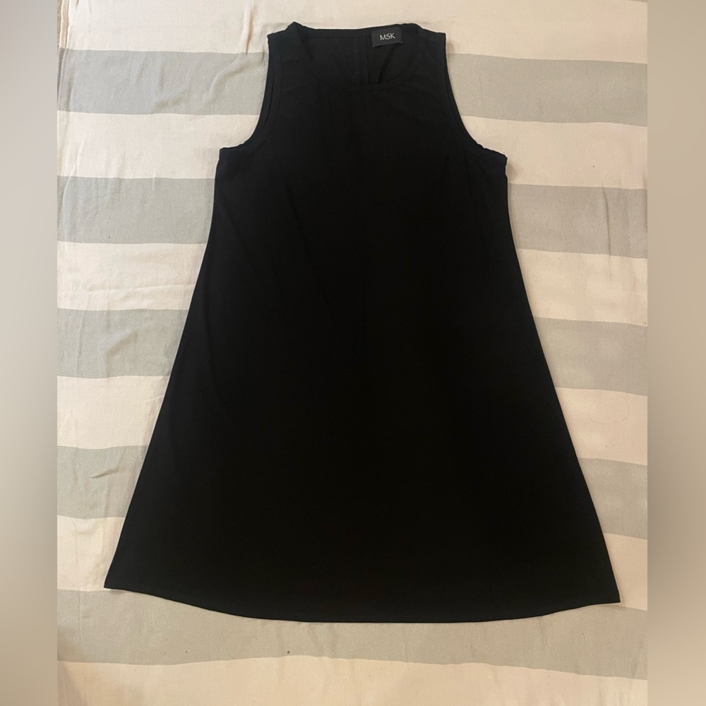 Black midi dress- doesn’t wrinkle and very forgiving.